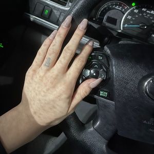 Meet your Posher, Alexis